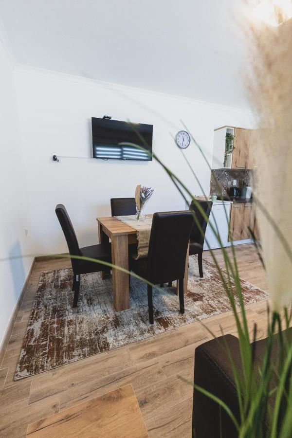 Alfa Apartmani Subotica Ngoại thất bức ảnh